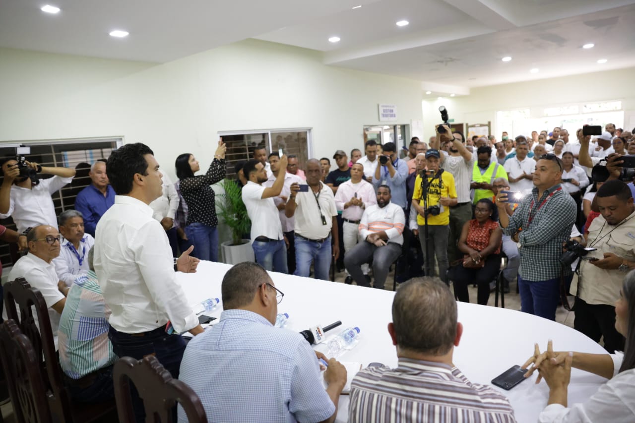 Inapa crea comisión supervisará construcción acueducto Licey al Medio