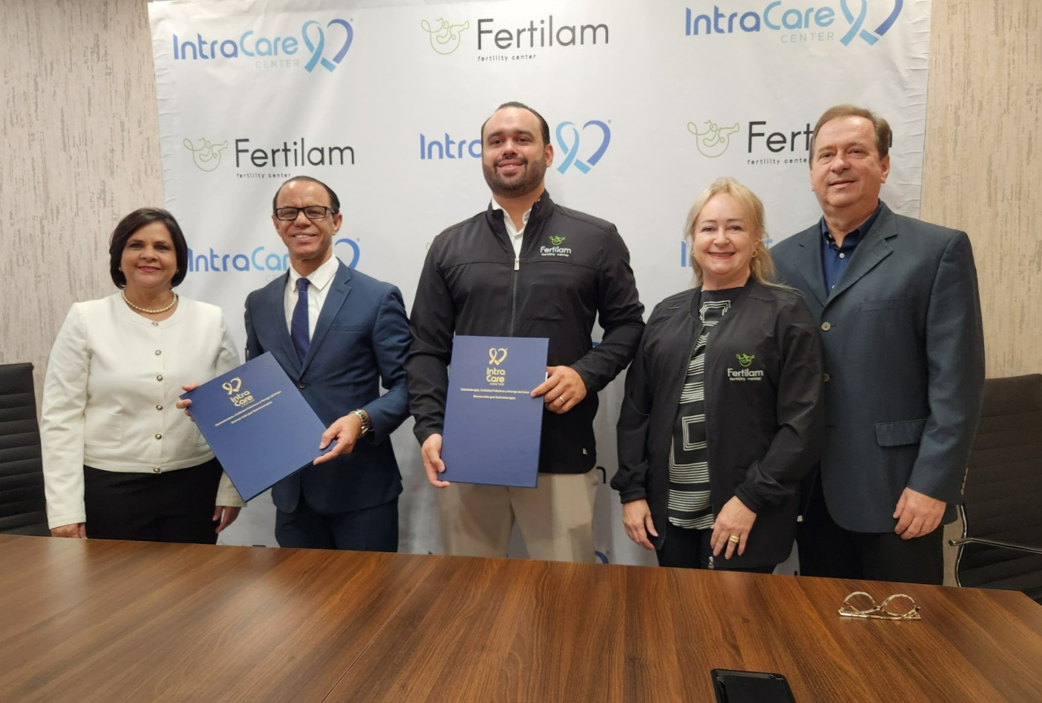 IntraCare Center y Fertilam acuerdan garantizar atención integral a pacientes oncológicos