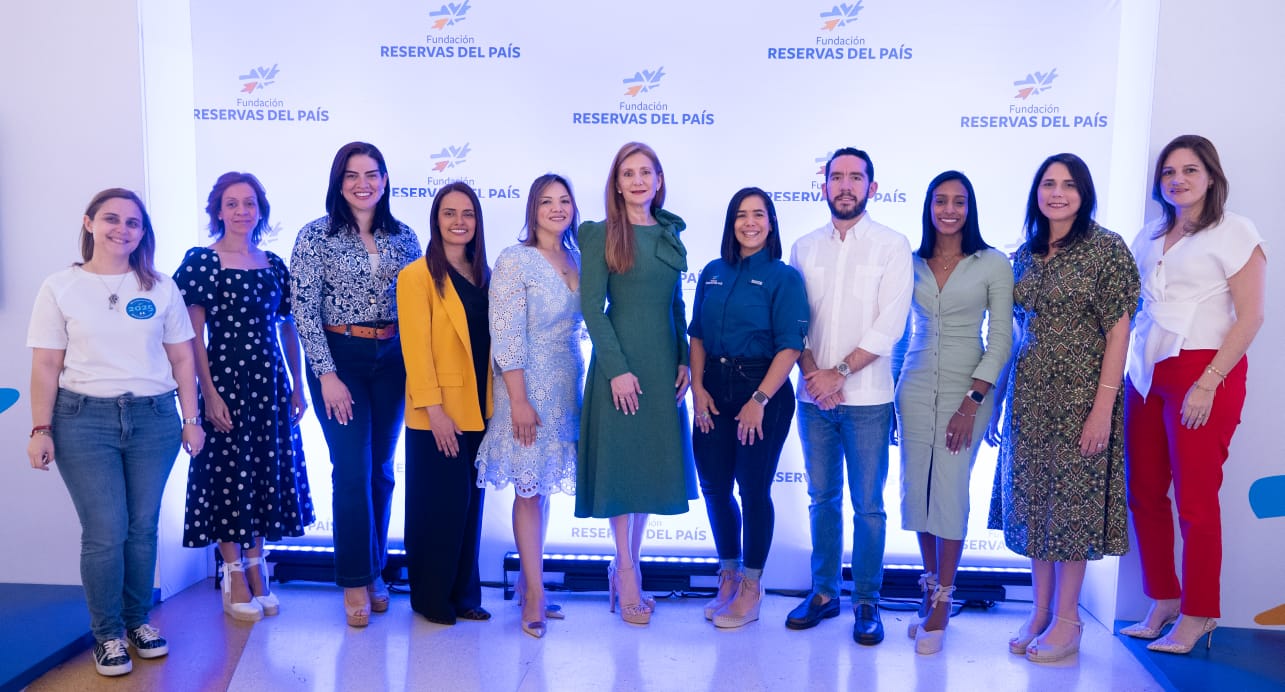 Fundación Reservas del País realiza Feria de Cooperativas y Asociaciones Aliadas de SD