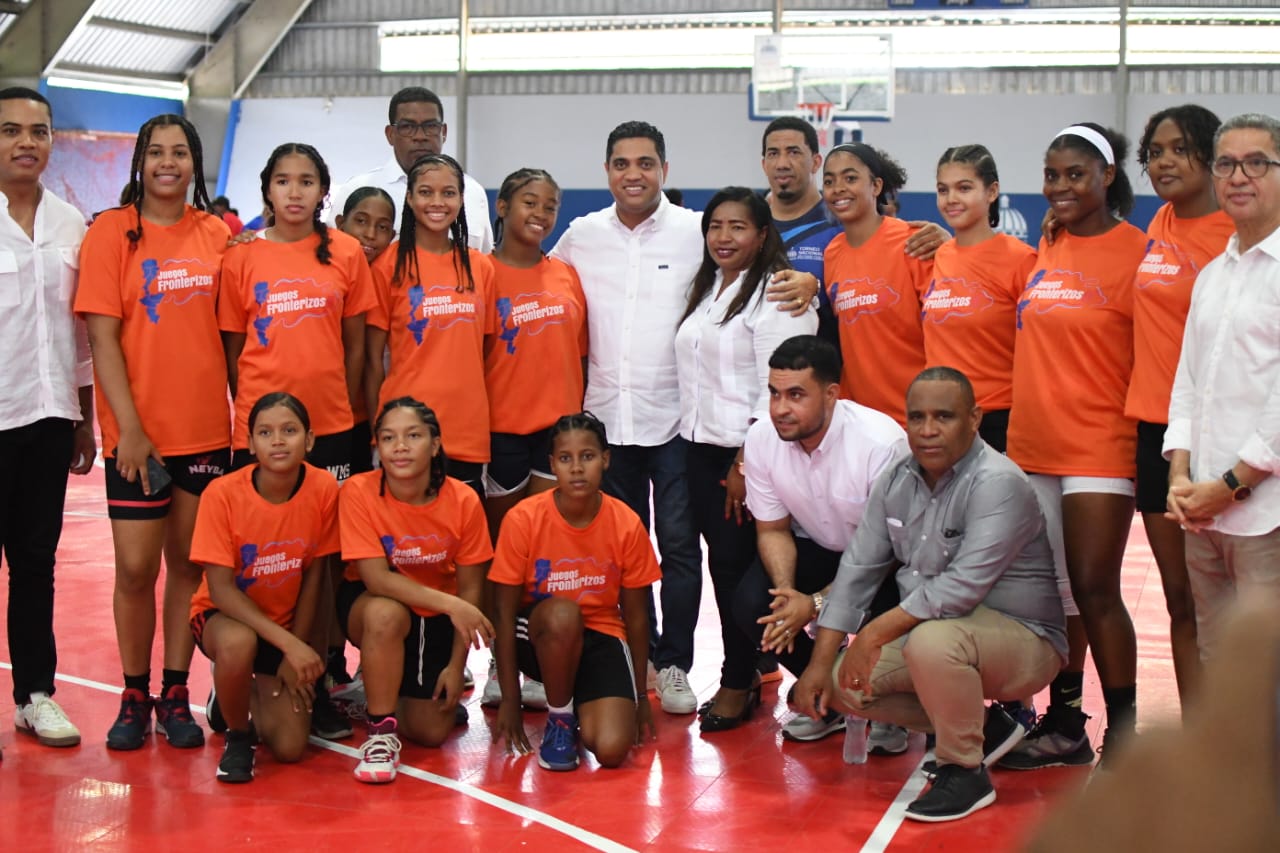 Luisin Mejía felicita ministro Deportes por rescate Juegos Fronterizos