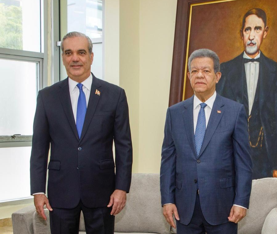 Abinader y Leonel hablan de la crisis haitiana este jueves