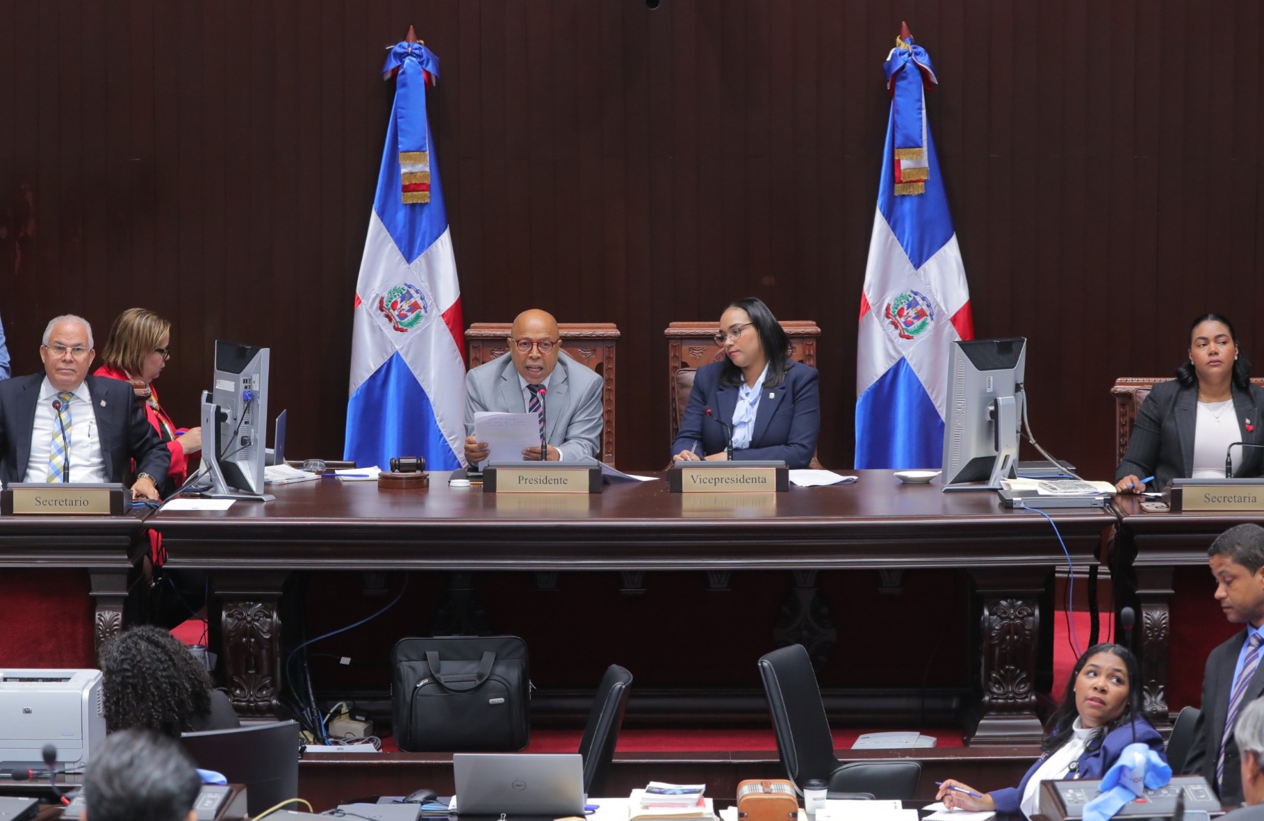 CD aprueba plan modifica ley Orgánica Contrataciones Públicas