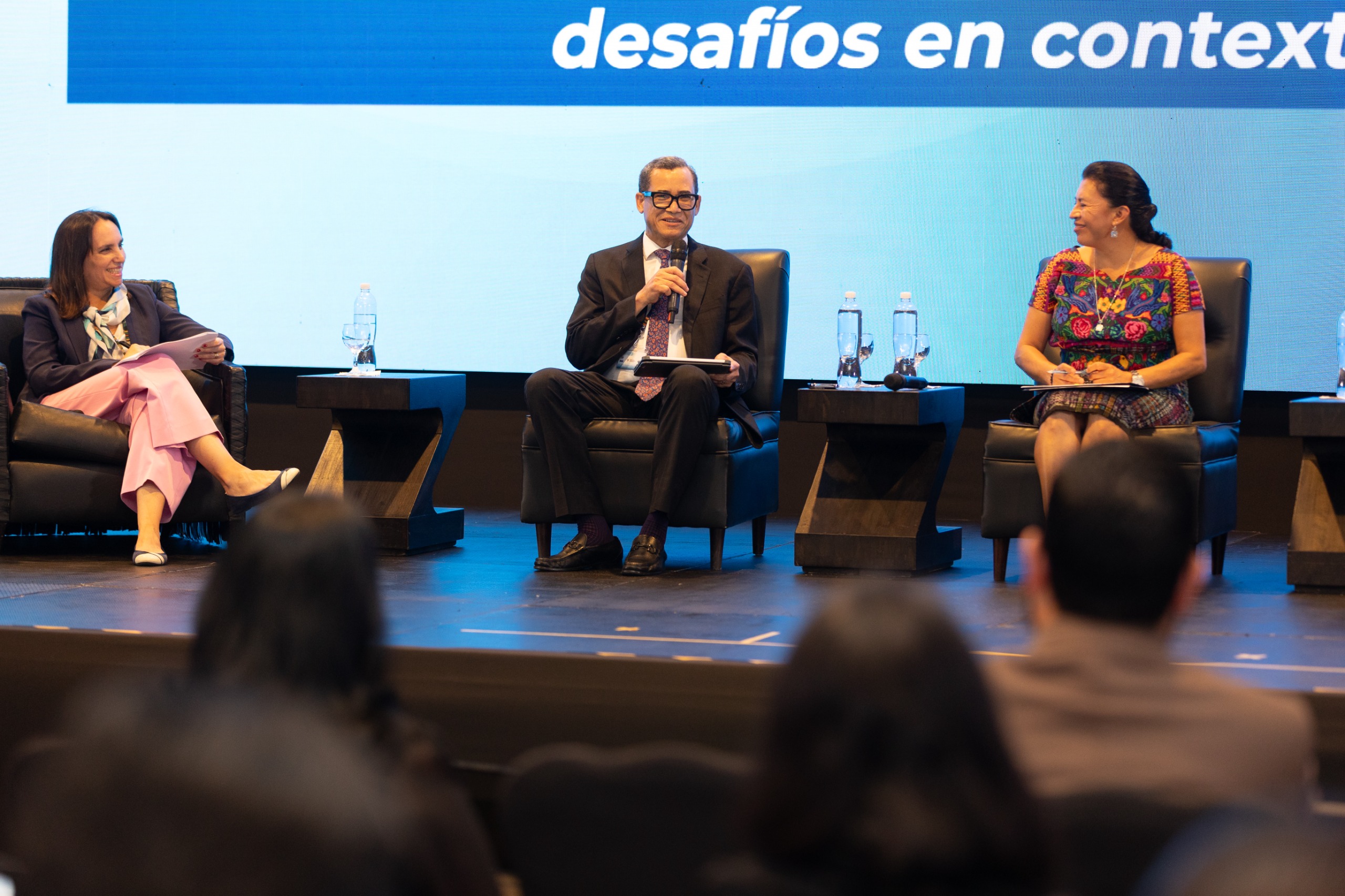 Olivares: Políticas empleos reducen desigualdades y protegen los vulnerables