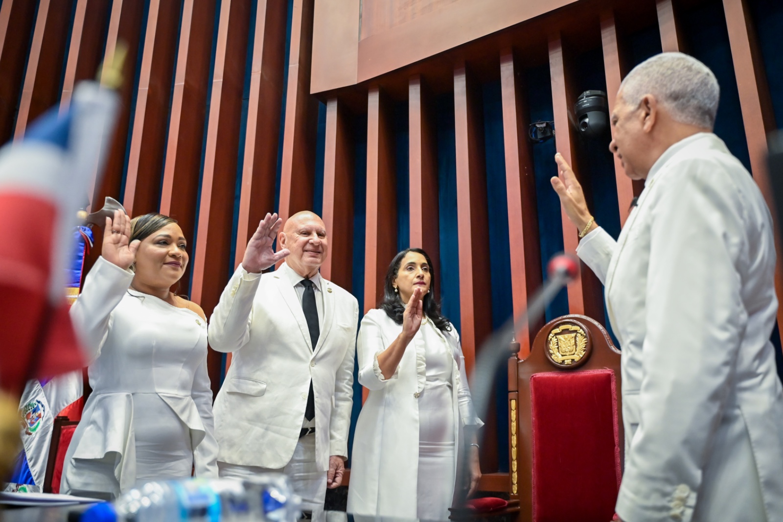 Senado juramenta Bufete Directivo para periodo 2025-2026