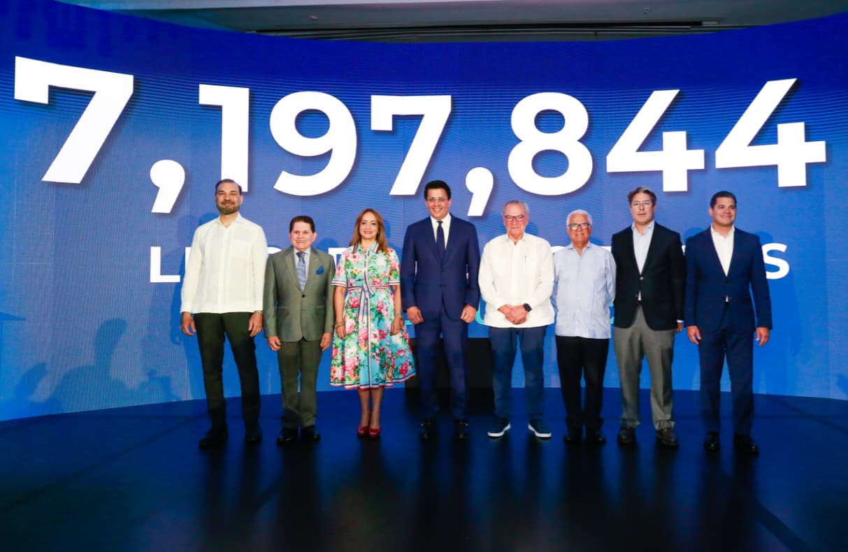 Mitur revela más 7.1 millones de visitantes llegan a RD hasta julio