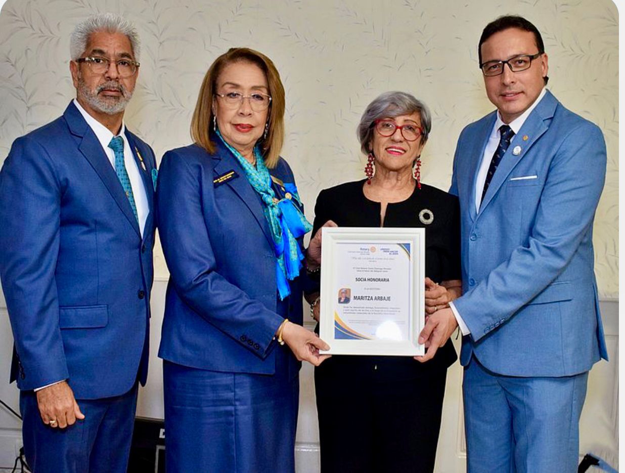 Gobernadora Distrital de Rotary visita al Rotary Club Santo Domingo Mirador