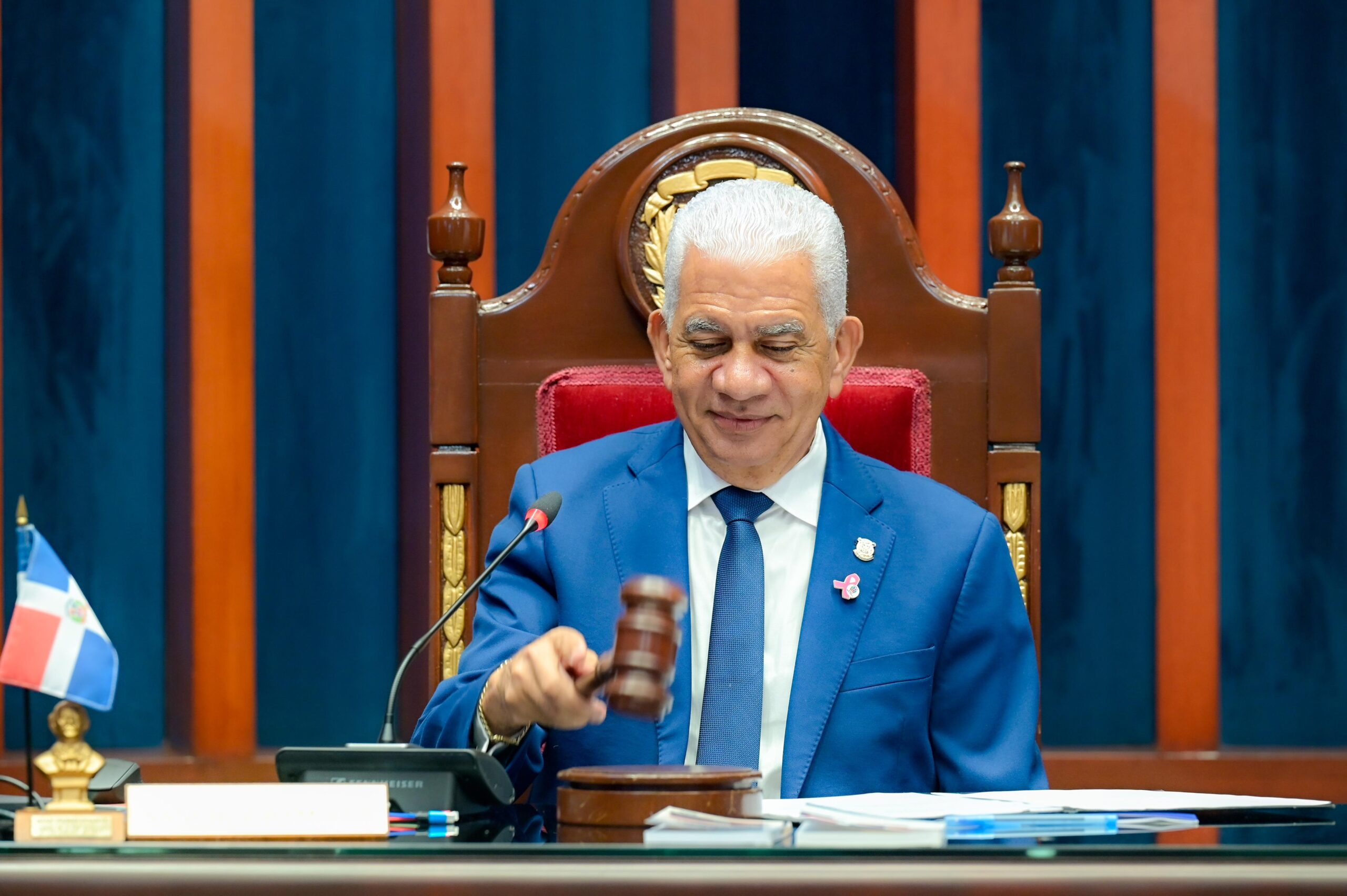 Senado aprueba modificar Código de Trabajo