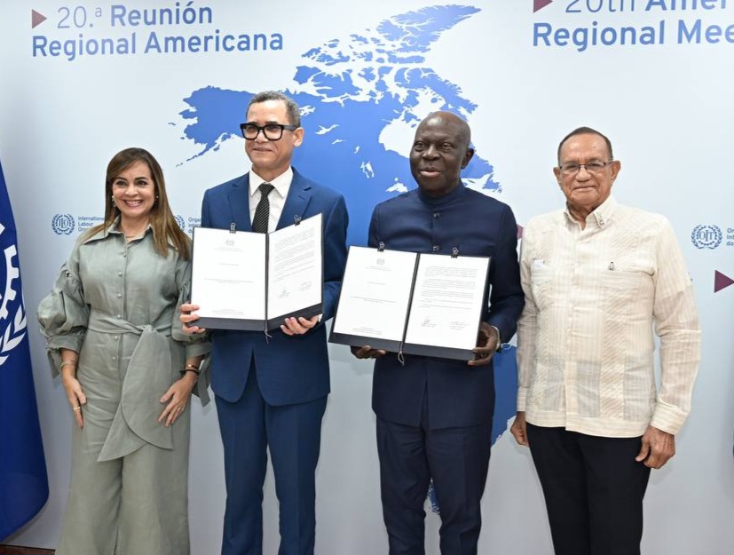 RD entrega a OIT instrumento ratifica convenio trabajadores con responsabilidades familiares