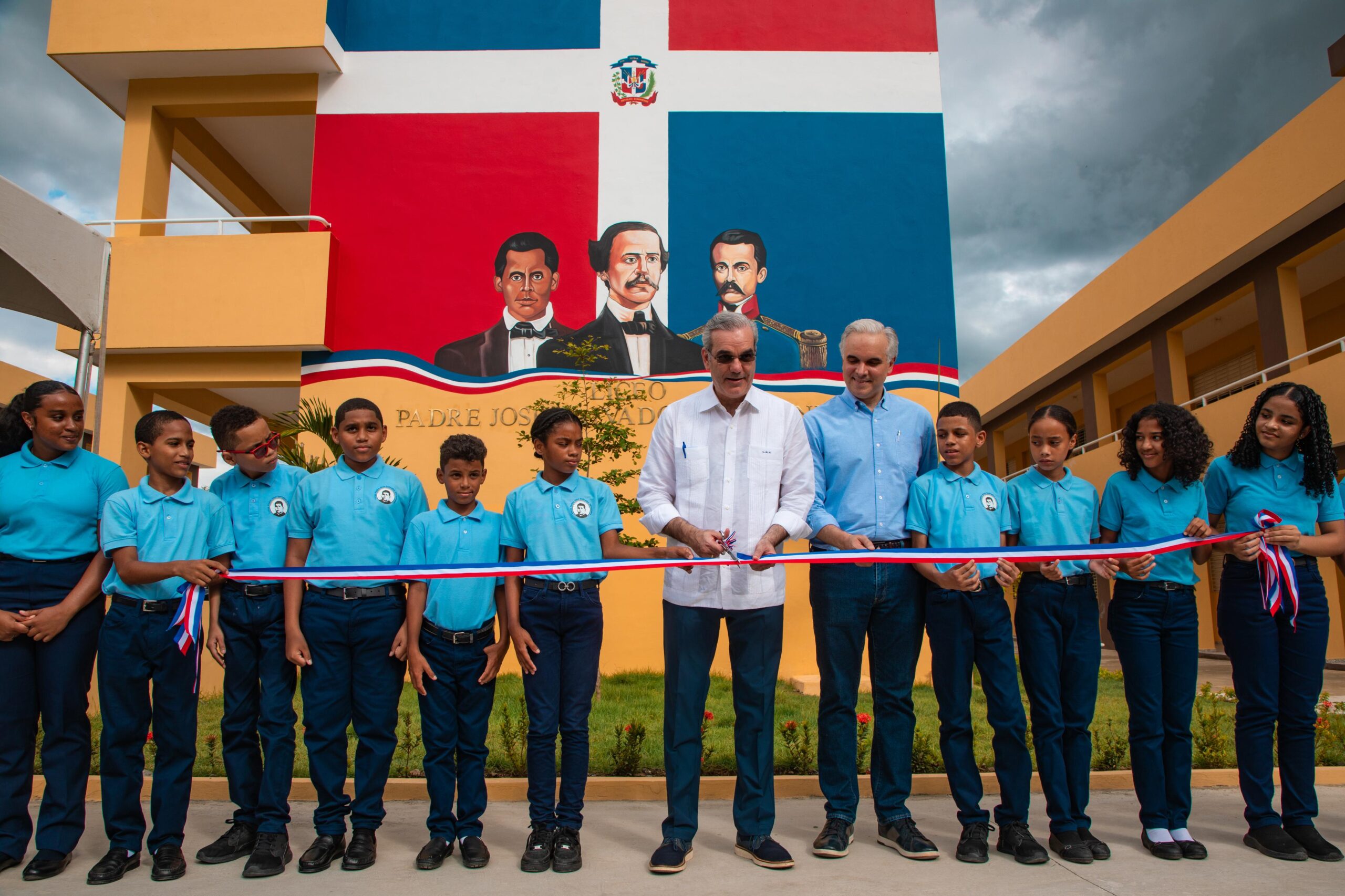 Gobierno inaugura liceo en Bonao