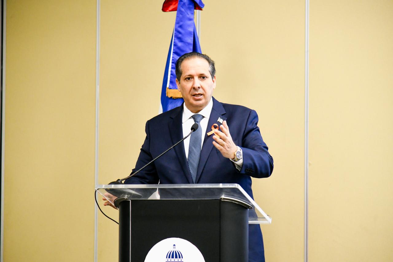 Ministro de Salud: No hay casos de cólera en RD; se refuerzan medidas preventivas