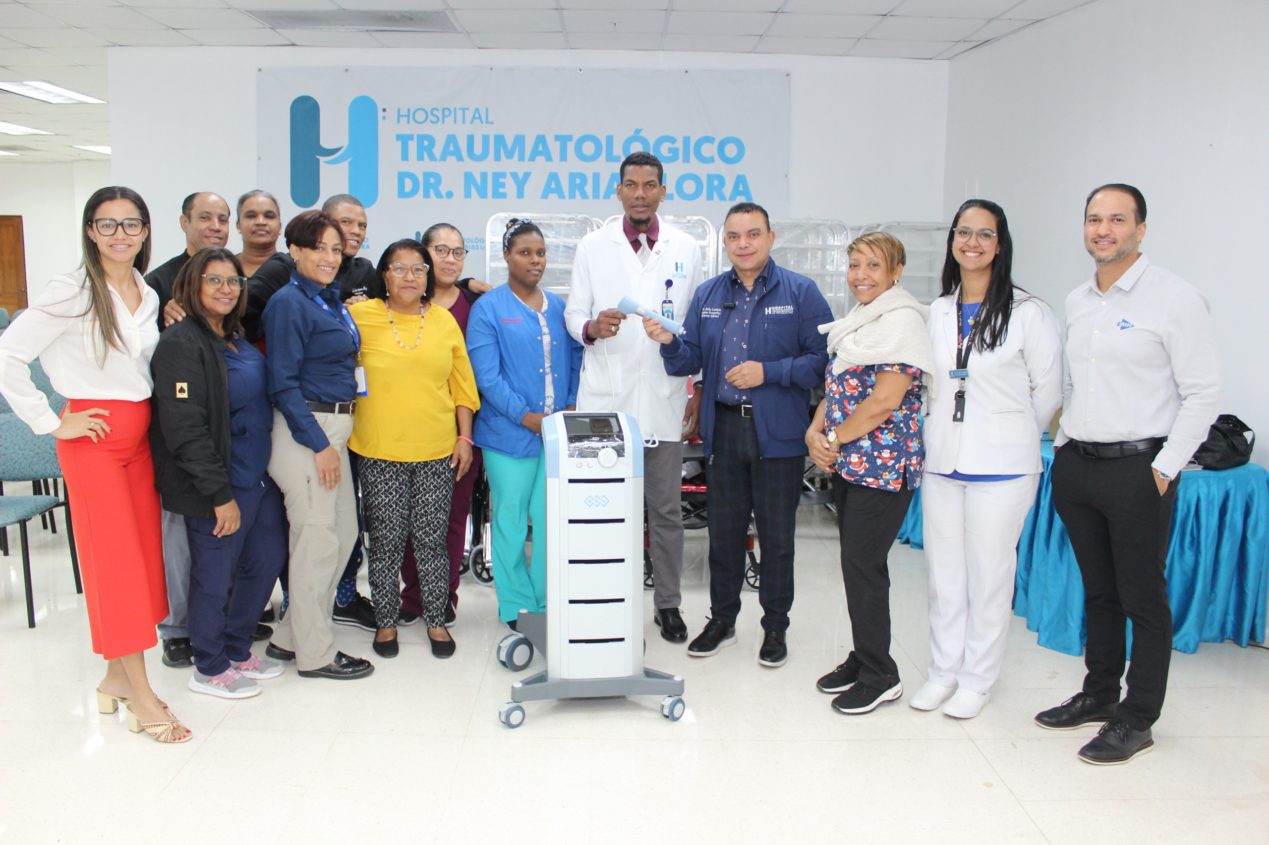 Hospital Ney Arias Lora instala Unidad de Onda de Choque, primera en la red pública