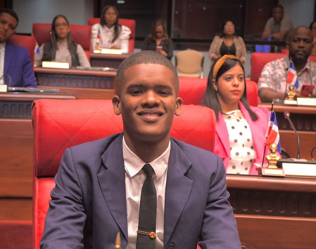 Disnerbi José Ramírez Caraballo aspira a Vicepresidencia Nacional JRM