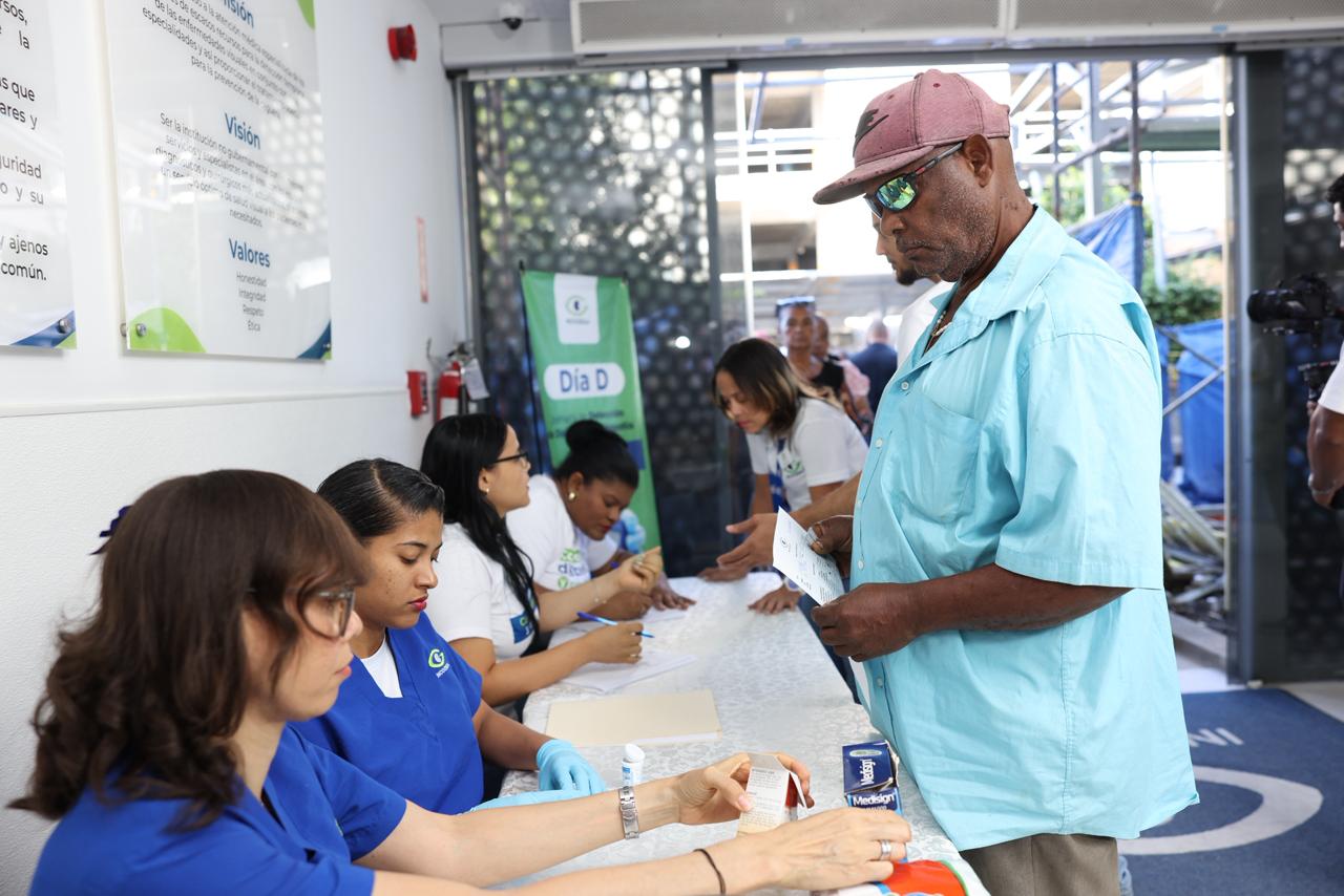 Incocegla atiende miles de personas en jornada Día Mundial Diabetes