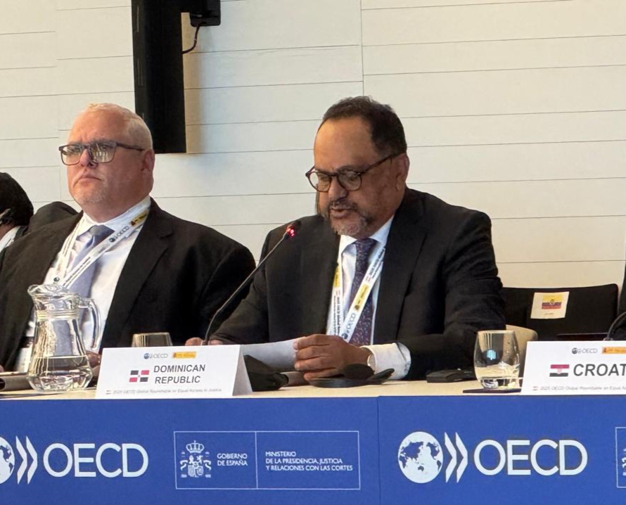 RD participa en Mesa Redonda Global sobre Igual Acceso a la Justicia