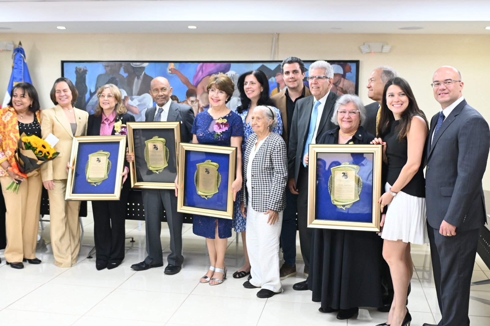 UASD exalta a la categoría Profesor Meritísimo a tres docentes de la Facultad de Artes