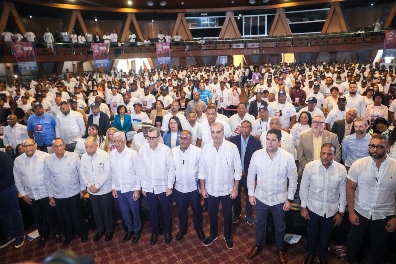 Destacan apoyo de Abinader a los trabajadores y la clase sindical