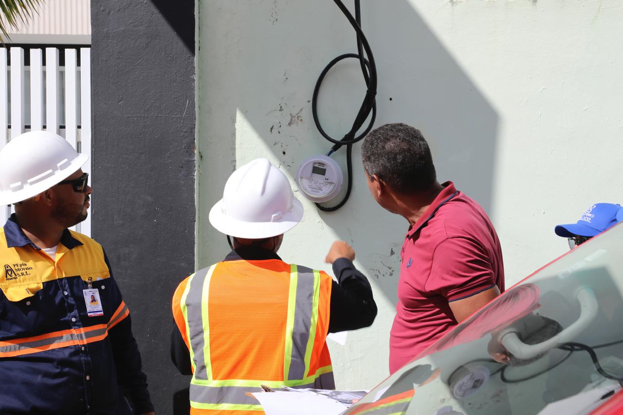 Pastor reincide en fraude: Edeeste y PGASE desmontan nueva conexión ilegal en fundación de Higüey