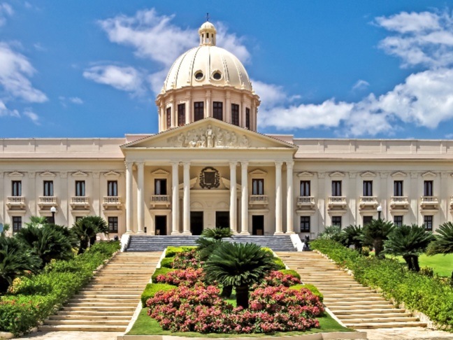 Gobierno destaca logros en turismo, salud y lucha contra narcotráfico