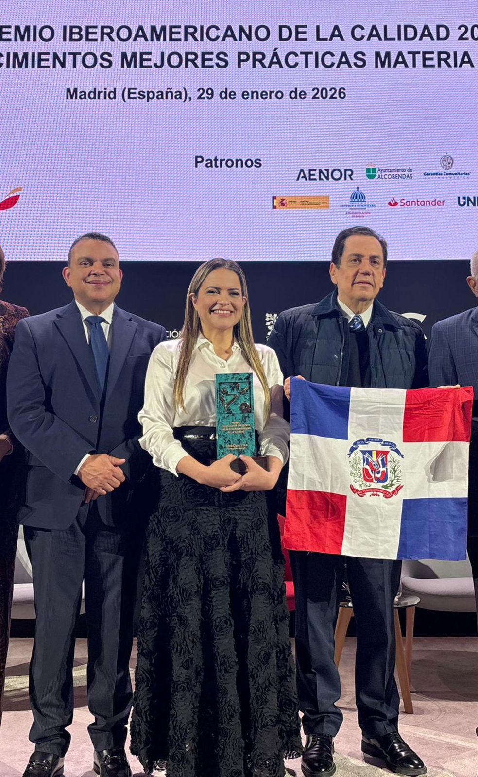 Hospital Hugo Mendoza recibe máximo reconocimiento en Premio Iberoamericano de la Calidad