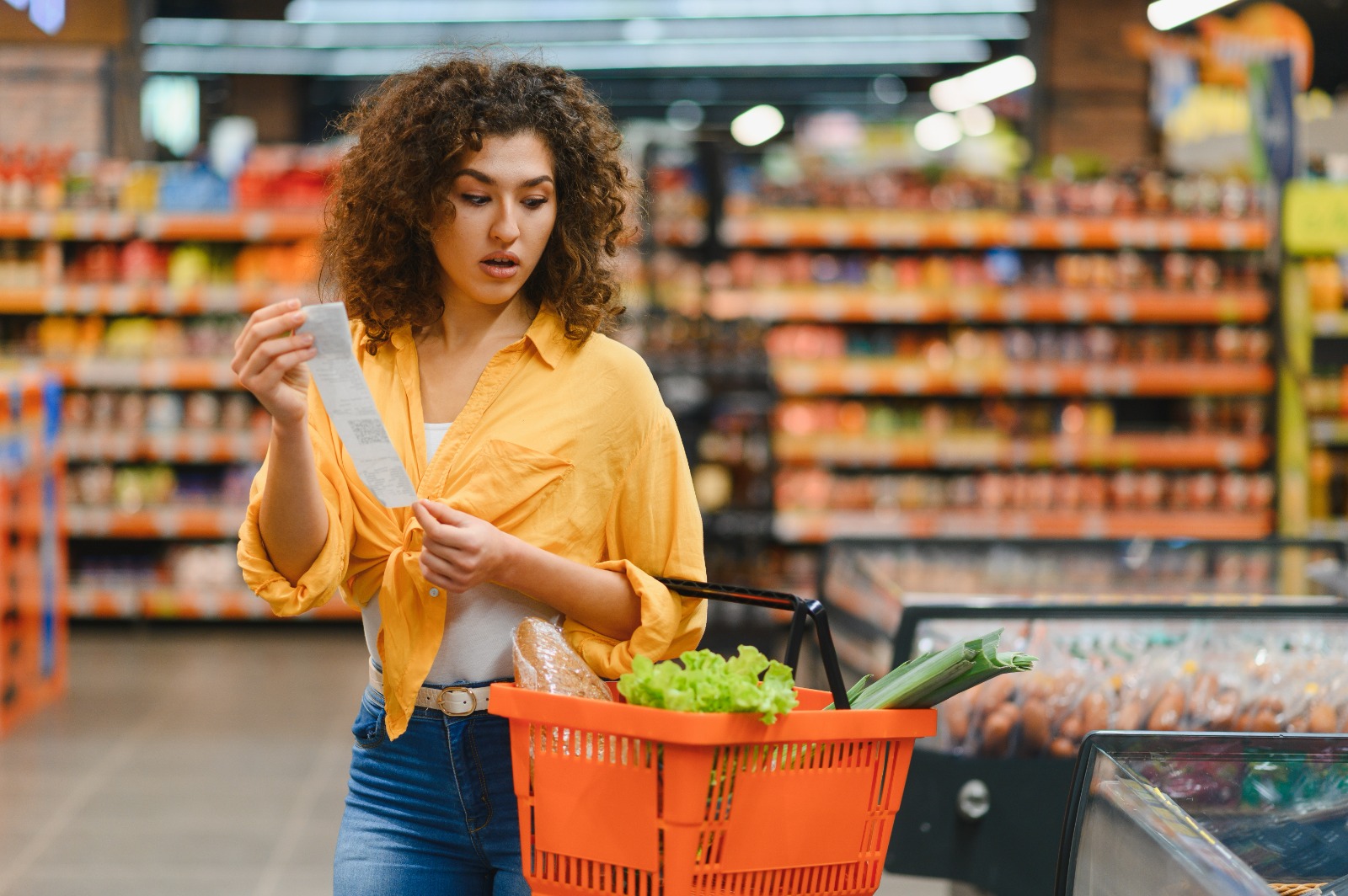 Pese a preocupaciones por inflación, los dominicanos se mantienen resilientes frente a perspectivas financieras