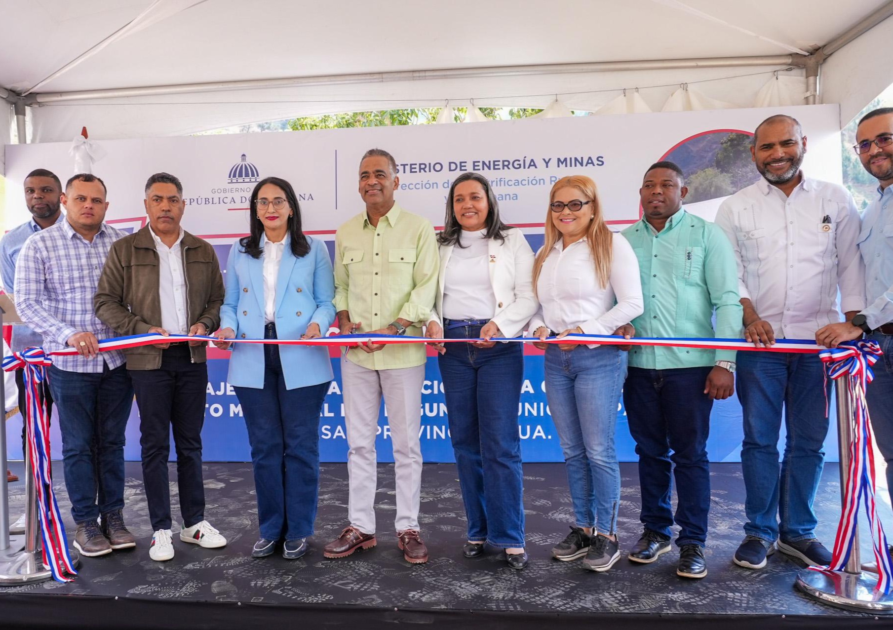 El Gramaso, en Azua, ya tiene energía eléctrica