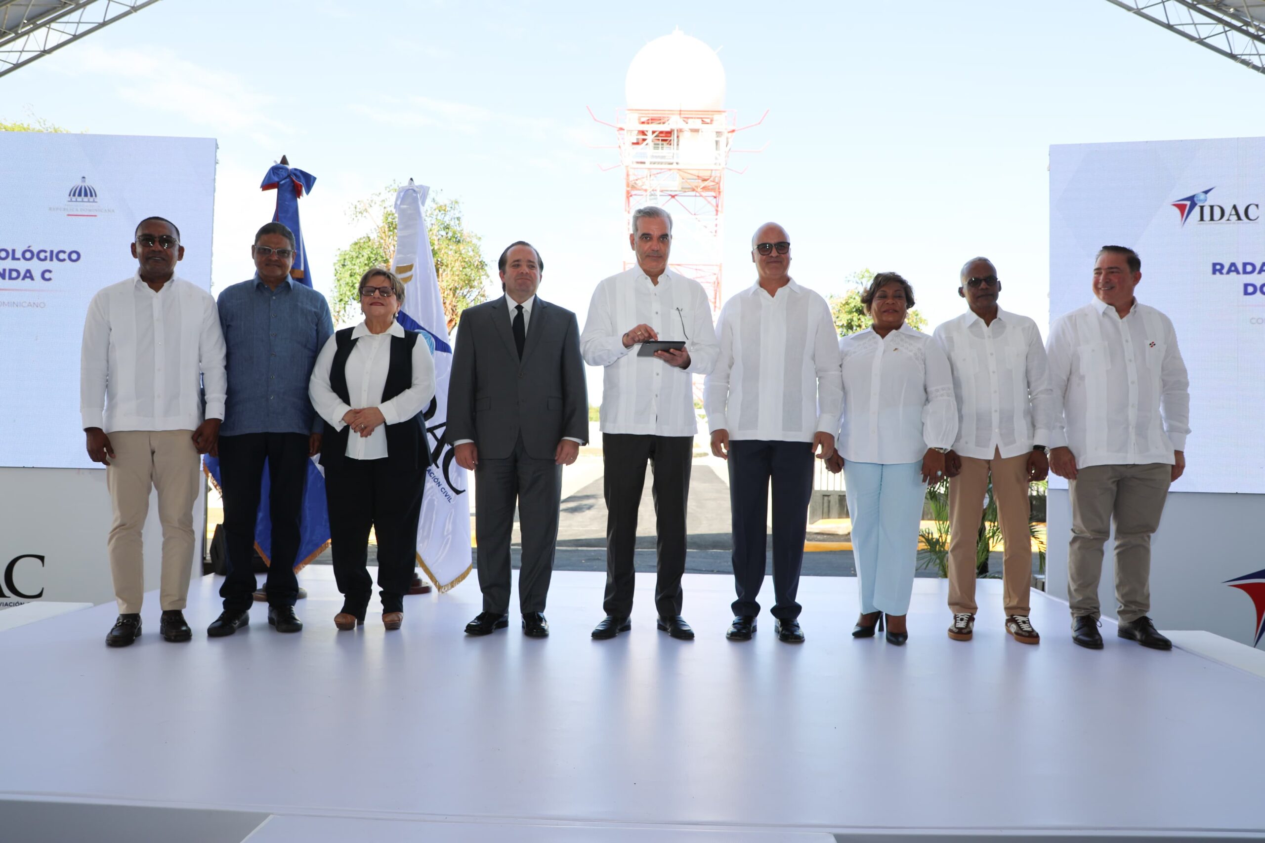 Abinader inaugura Radar Meteorológico en Complejo Aeronáutico Dominicano