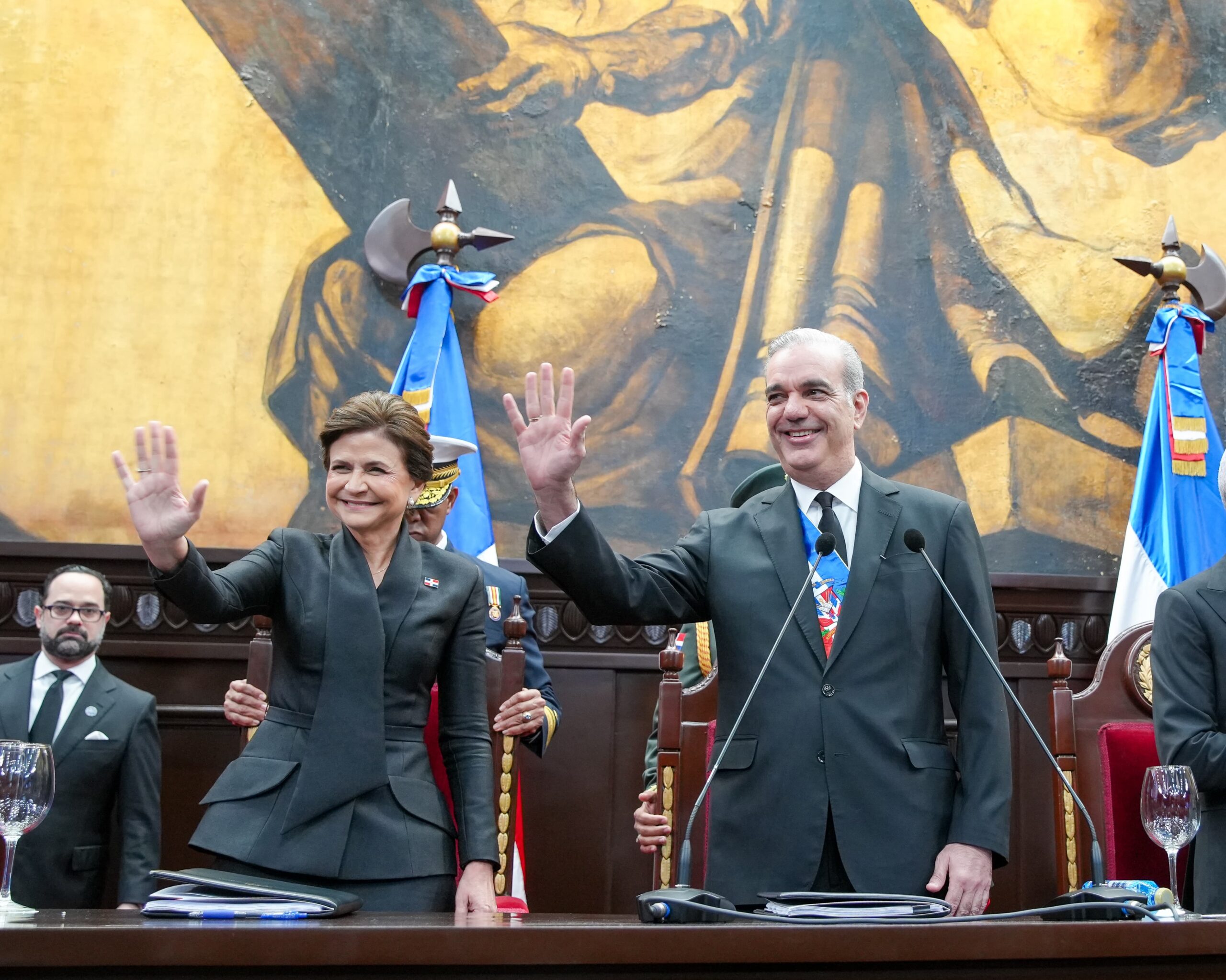 Gobierno destaca robustecimiento del mercado laboral