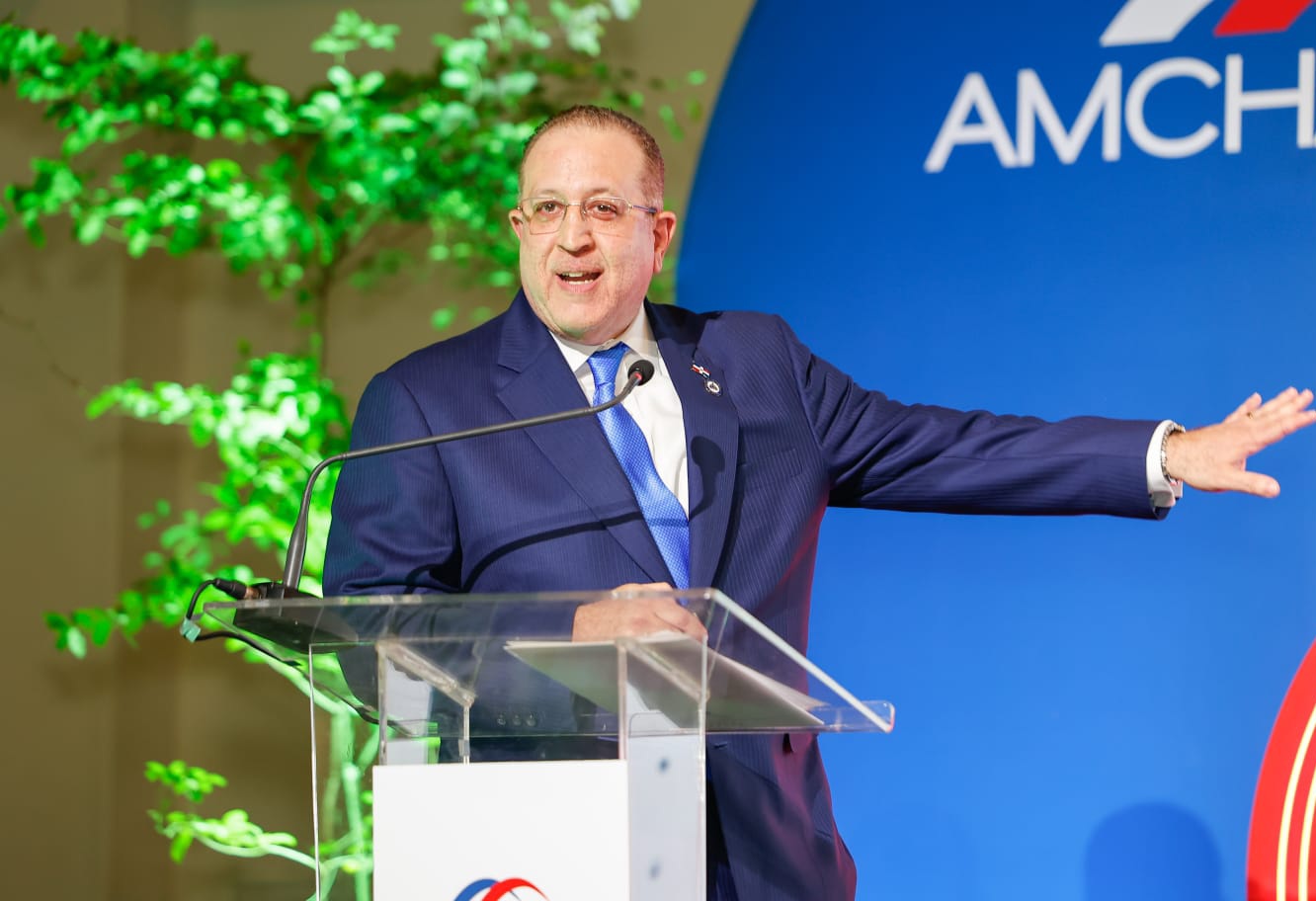 Magín Díaz destaca compromiso del Gobierno para potenciar crecimiento económico