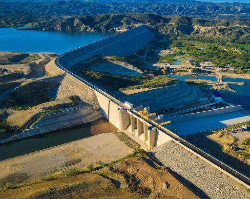 Aseguran Presa Monte Grande resolvió inundaciones y desastres en provincias del Sur