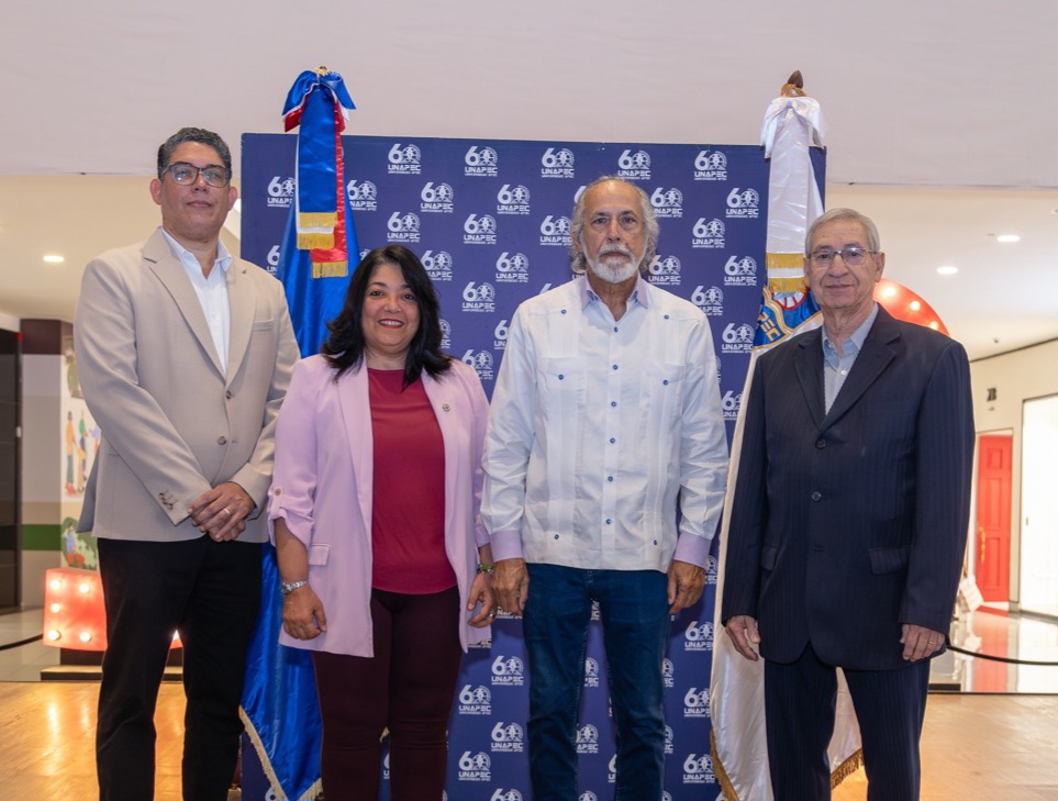 Unapec inaugura exposición CREARE 2026