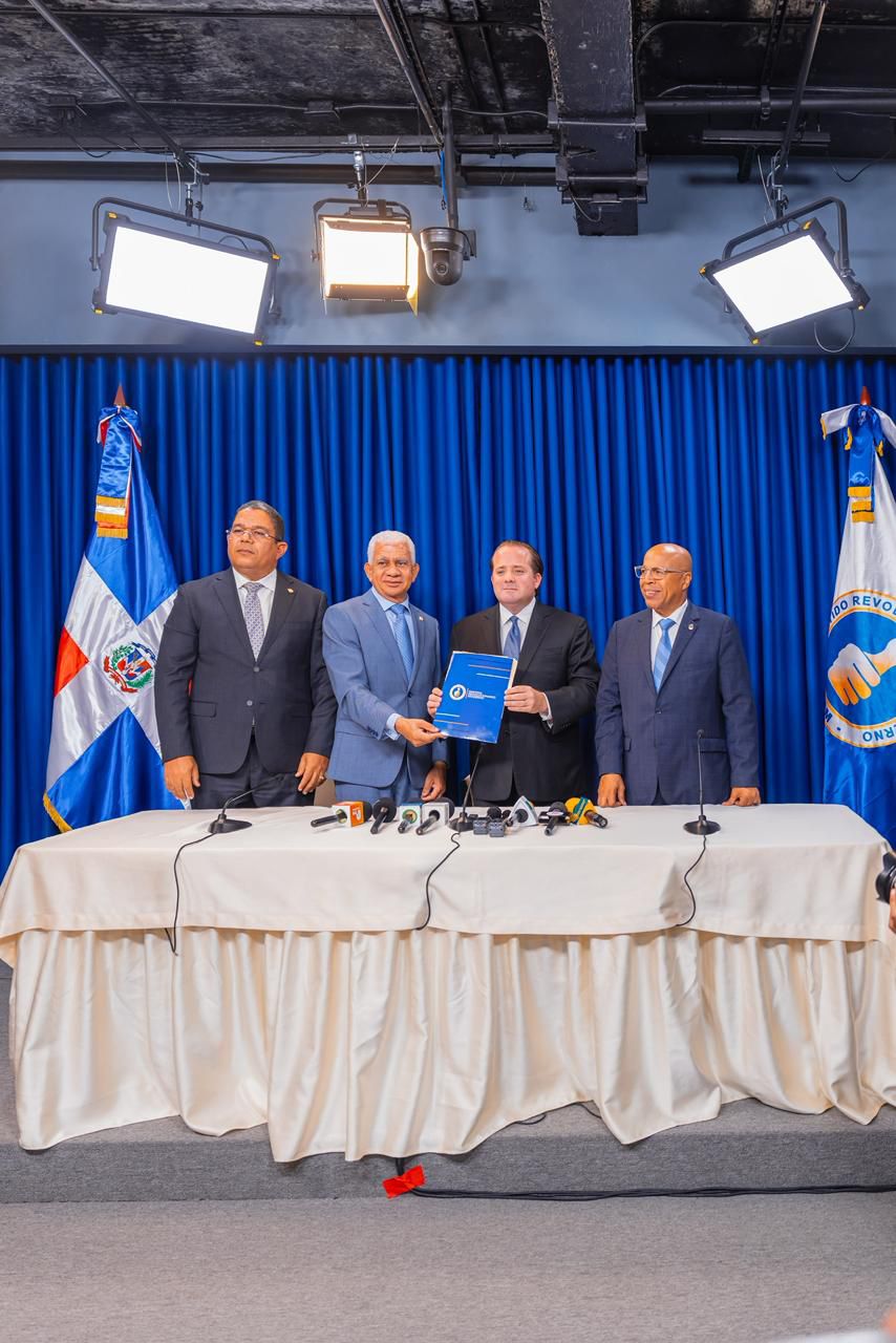 PRM presenta proyecto ley para fortalecer integridad y control financiamiento partidos políticos