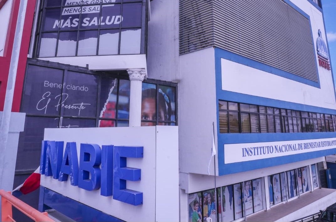 Inabie cancela proceso para adquirir multivitamina