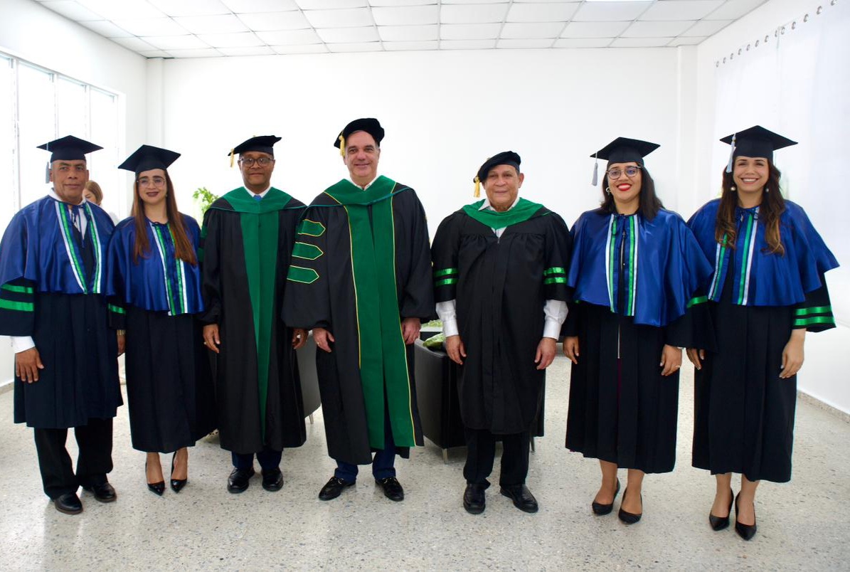 Abinader preside graduación del Recinto Sur de la Universidad ISA, provincia San Juan
