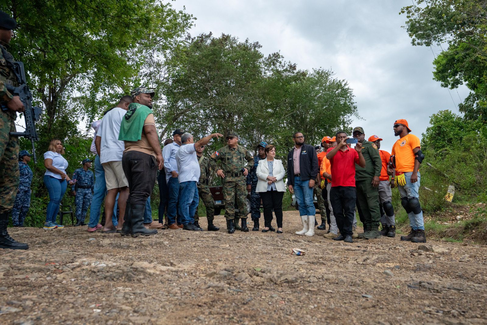 Tras lluvias, Gobierno acude a región Este