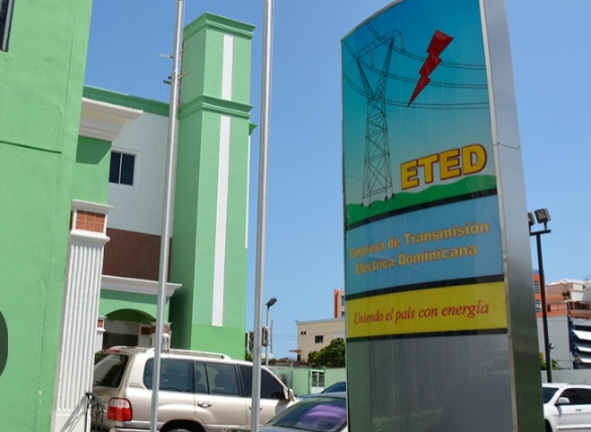 ETED y cónsul en Boston valoran avances sistema eléctrico RD