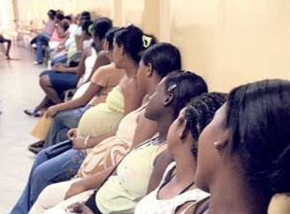 Revelan más de 825 niñas menores 15 años quedaron embarazadas en RD 2025