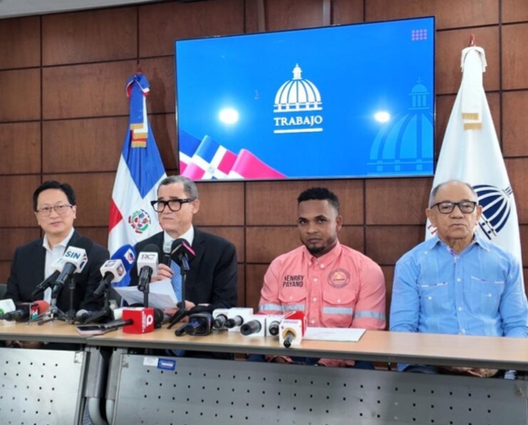 Mineros logran mejoras salariales y sociales tras acuerdo con Cormidom