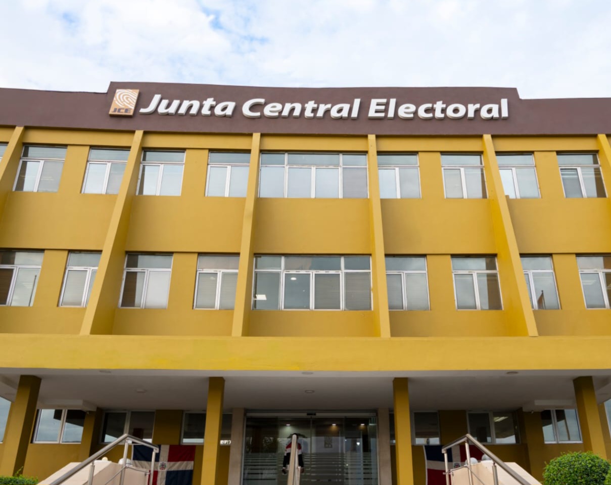 JCE inicia este 20 mayo renovación de cédula para dominicanos en el exterior