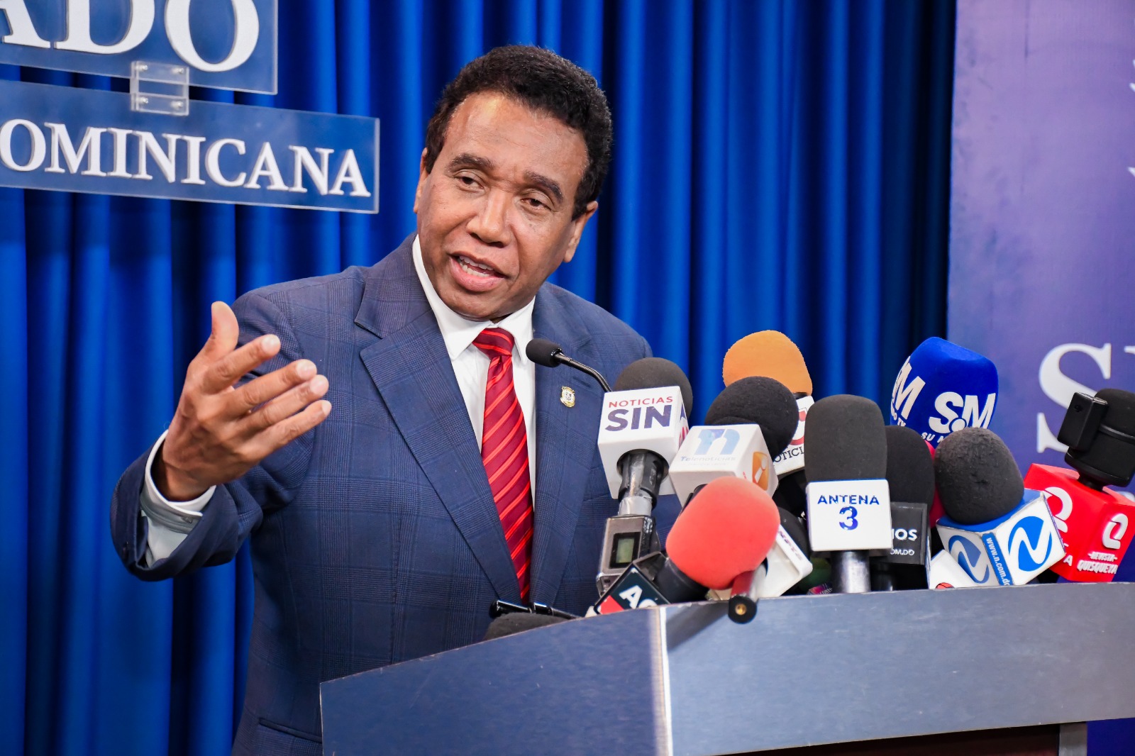 Félix Bautista pide Abinader emita ley declare reserva natural cordillera central