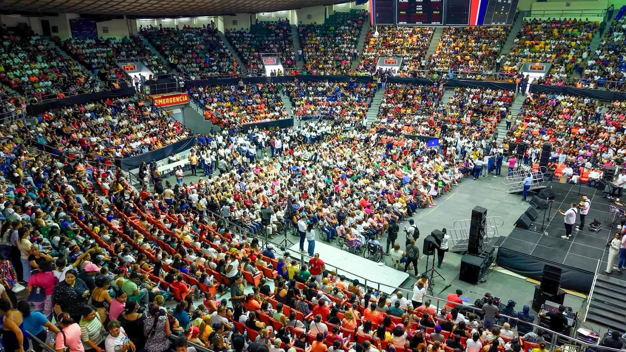 Gobierno reconoce y entrega premios a más de 10 mil madres provincia Santiago través de DASAC
