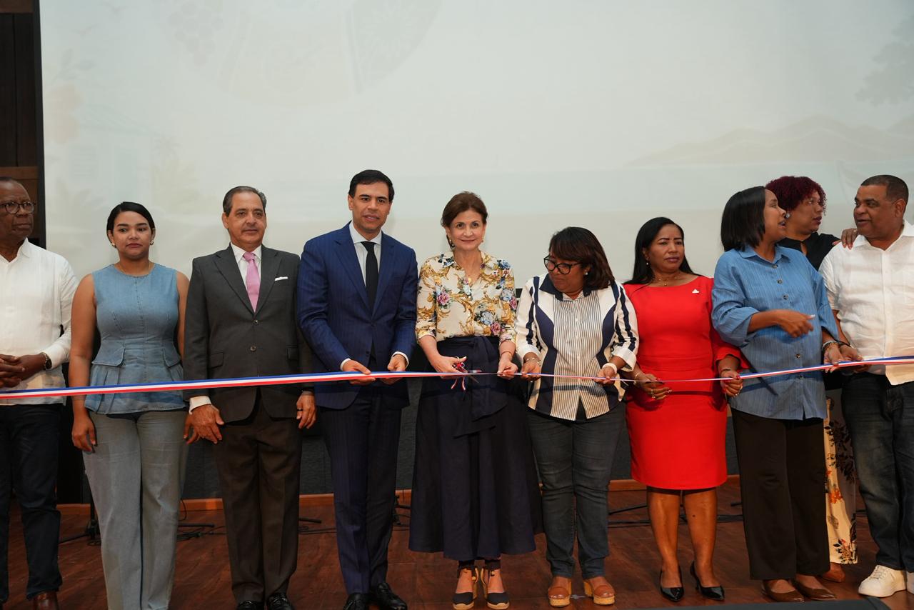 Inauguran Festival Cultural de Región Enriquillo