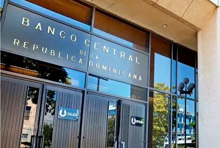 Dólar mantiene tendencia a la baja y fortalece confianza agentes económicos