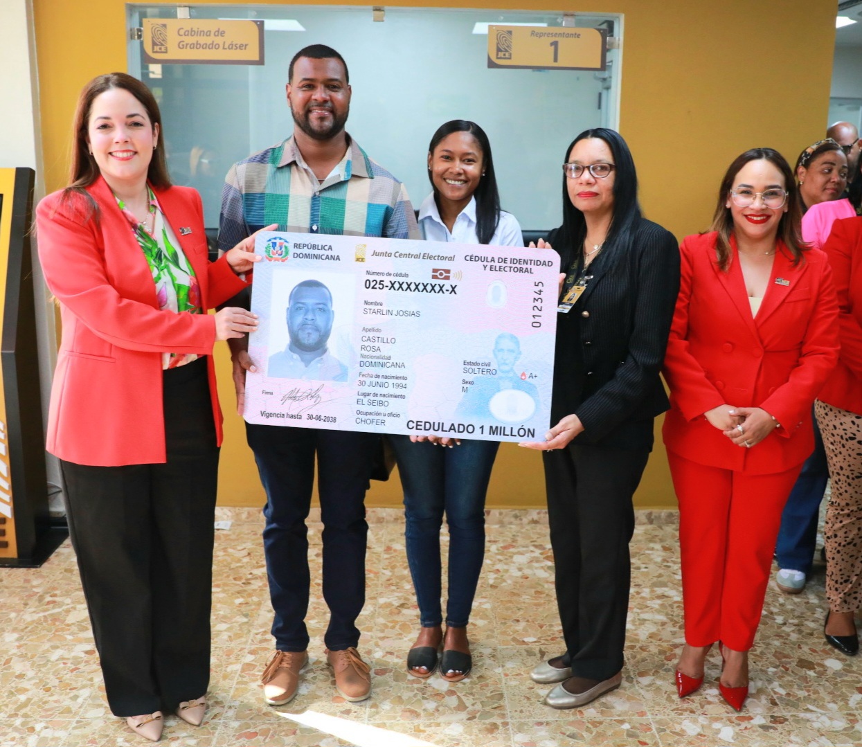 JCE entrega un millón de cédulas en 51 días