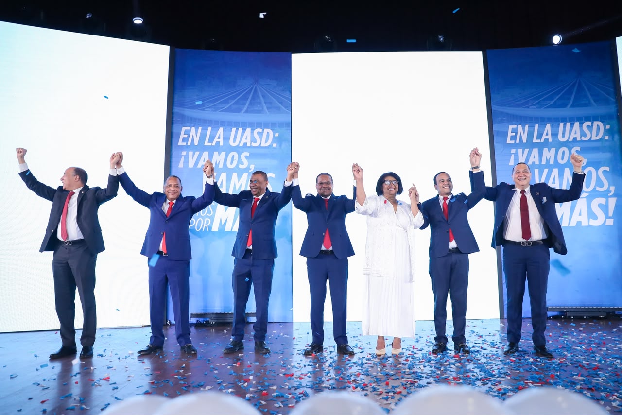Radhamés Silverio cierra campaña llamando consolidar transformación de la UASD