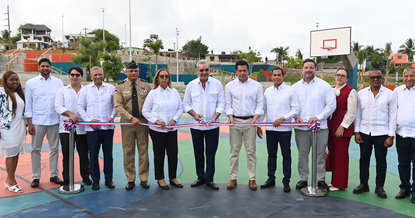 Abinader y Collado inauguran bulevar de la Salud en Haina con inversión RD$ 165M