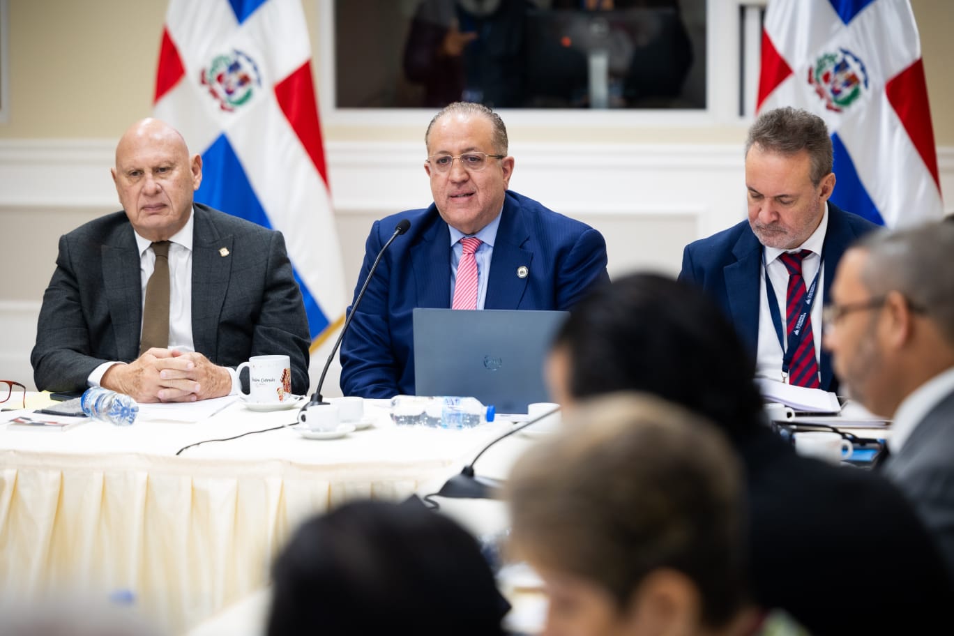 Magín Díaz: Más del 90% recaudación provendrá del 1% más rico