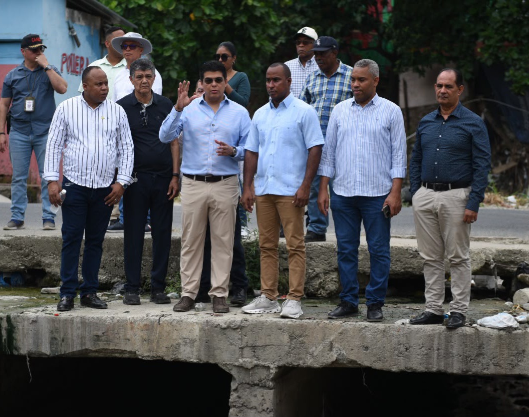 CAASD interviene redes de agua y alcantarillado del GSD