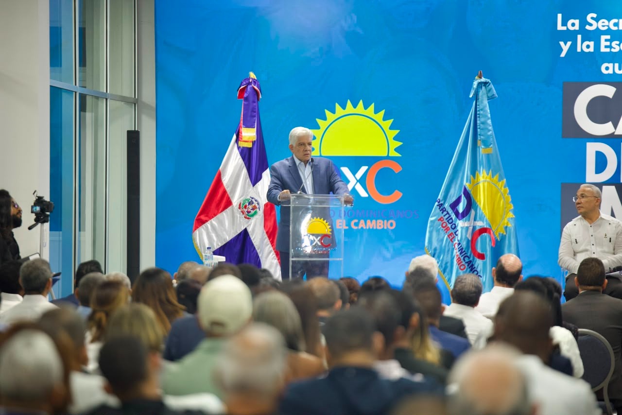 Partido Dominicanos por el Cambio orienta sobre el impacto Código Penal