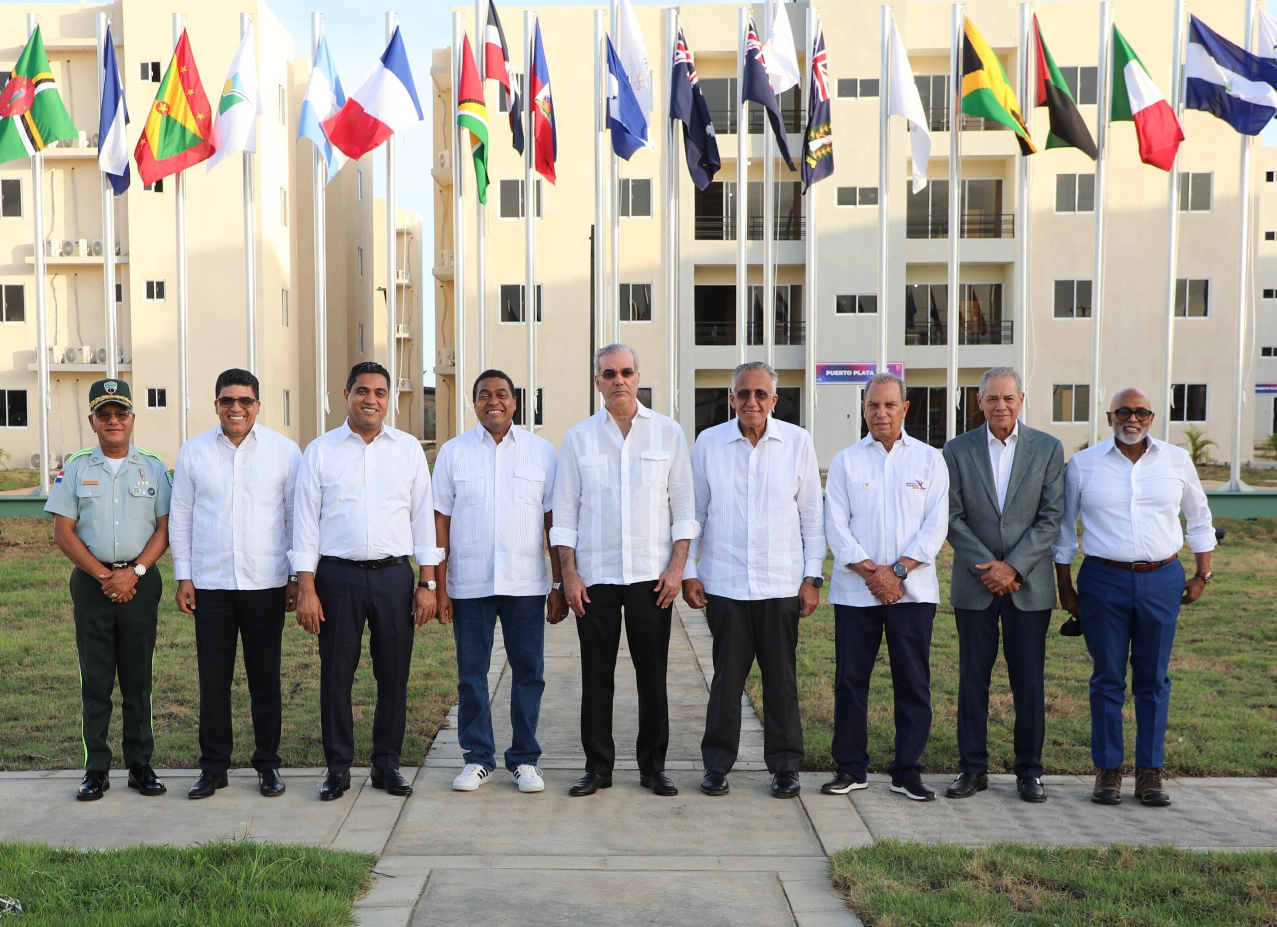 Presidente Abinader inaugura Villa Centroamericana y del Caribe para los Juegos Santo Domingo 2026