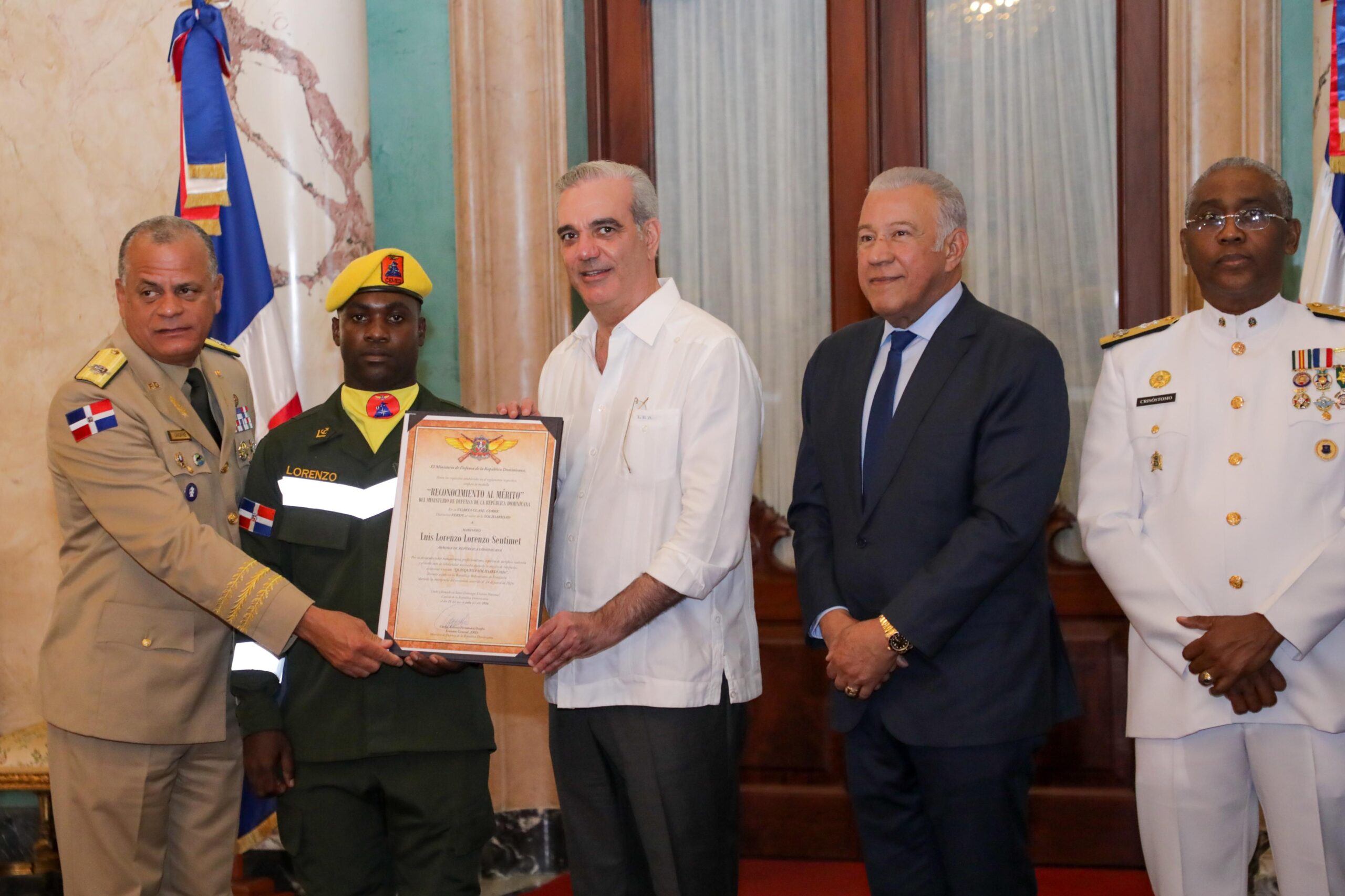 Gobierno venezolano confiere a RD Orden Héroe de Venezuela por aporte tras terremotos